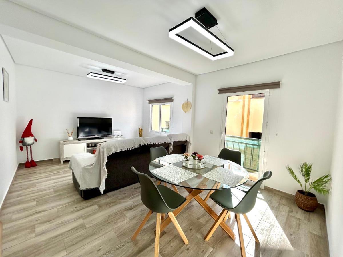 Apto. A 150 Metros De La Playa, Fuengirola Centro エクステリア 写真